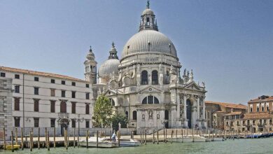 How to Visit Venice Responsibly, According to Locals